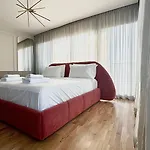 Blue Boutique 4 Тирана